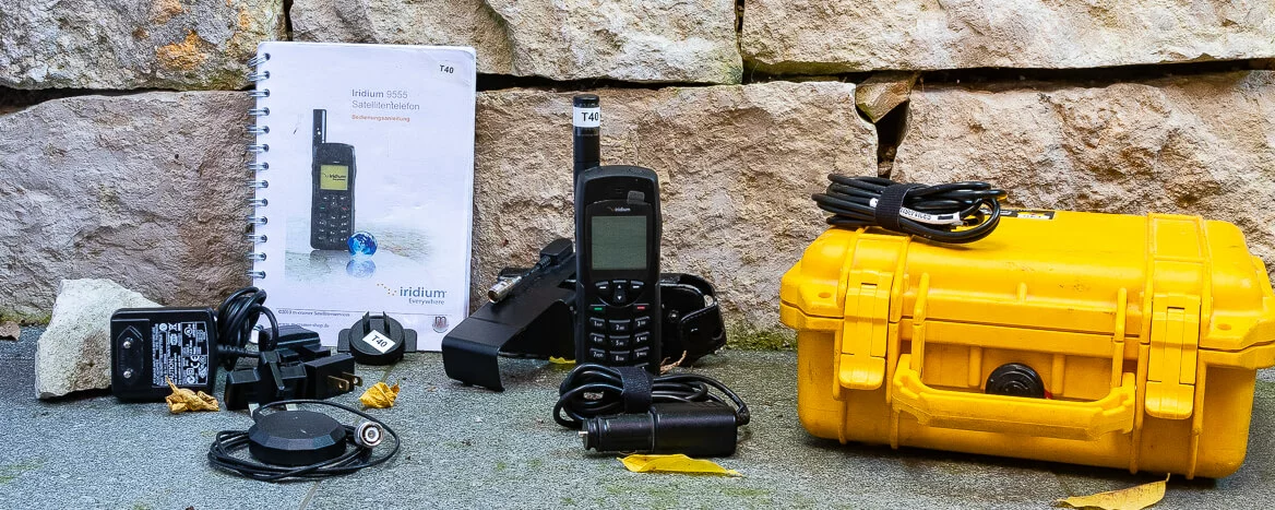 Iridium 9555 :Thiết bị liên lạc di động vệ tinh