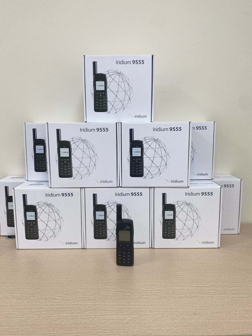 Điện thoại vệ tinh Iridium 9555