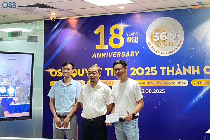 Seacom tự hào là 1 trong 2 đơn vị được nhận thưởng " Bứt phá doanh thu"