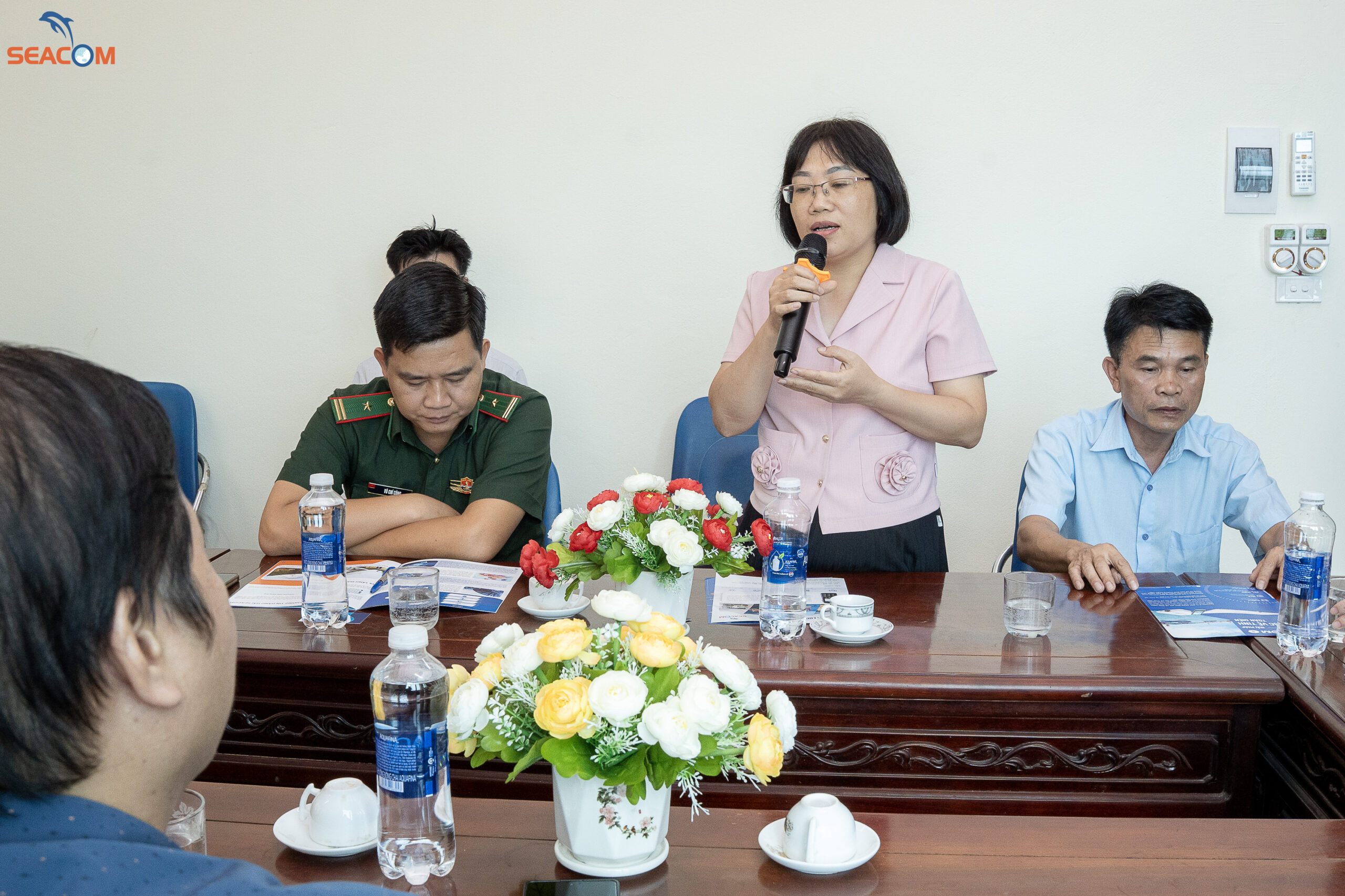 Bà Cao Thị Nga – Phó Chi cục Thủy sản Ninh Bình đưa ra những vướng mắc của ngư dân thường xuyên gặp phải