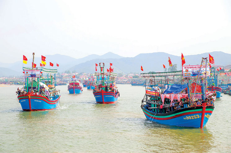 Hoạt động khai thác hải sản của ngư dân đang chuyển đổi số hướng về nghề cá bền vững